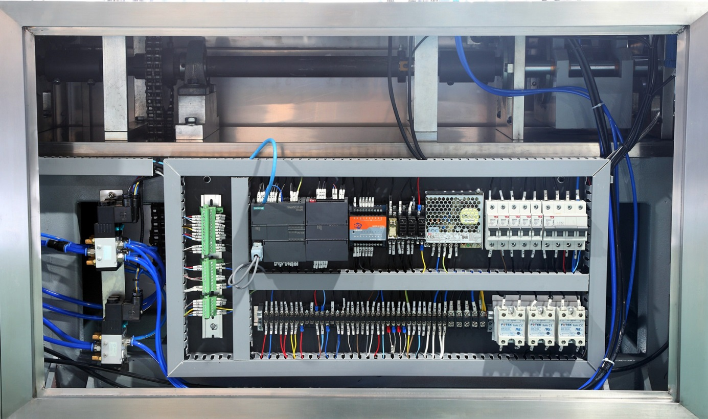 caixa el&eacute;trica